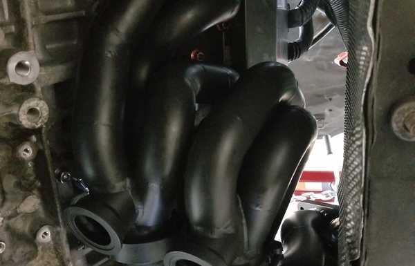 Doc race twin scroll dual wastgate manifold installed. Doc race twin scroll dual wastgate manifold installed.