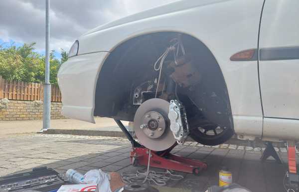 Juli 2022 - test fitting 4-Pot Calipers Juli 2022 - test fitting 4-Pot Calipers