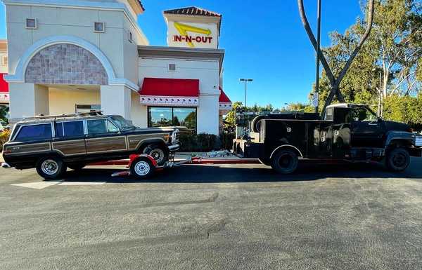 Hauling a free jeep wagoneer I got