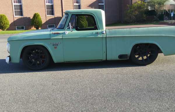 1967 Dodge SRT-100