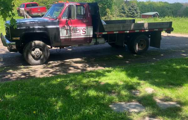 Side profile Side profile