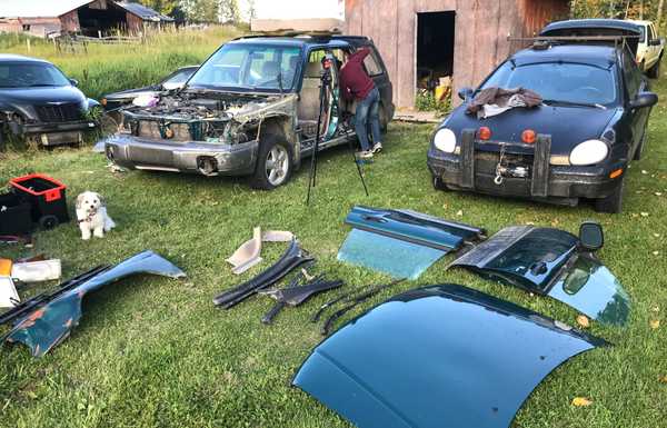 Day 1 of the build, Sept 19, 2019, both cars run and drive. Day 1 of the build, Sept 19, 2019, both cars run and drive.