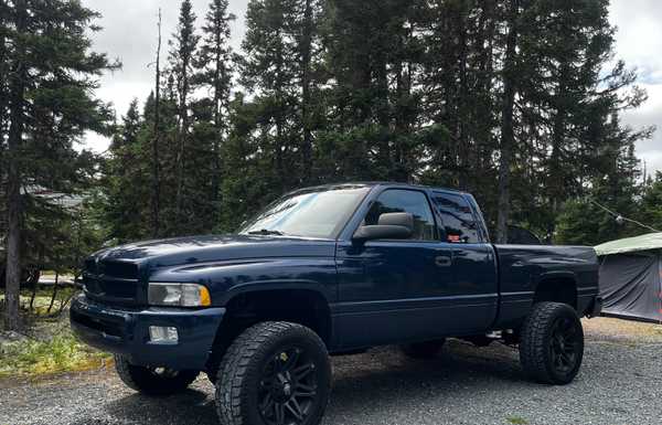 Joseph’s 2000 ram 2500 cummins