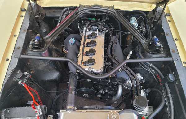 2013 vw 07K 2.5L 5 Cylinder motor with a ford mustang T5 and a explorer 8.8 and 4 link.