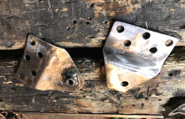 Bracket for the fender, it mounted totally different then the Forester fender. Bracket for the fender, it mounted totally different then the Forester fender.