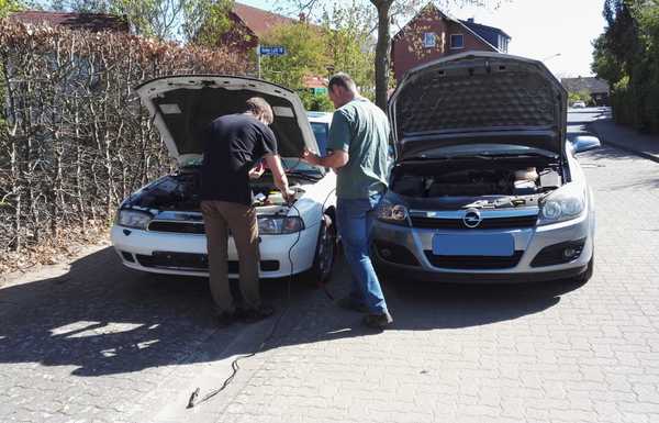 Apr. 2020 - Of course the battery was dead, so first time jumpstarting a car 