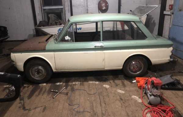 two tone hillman sunbeam