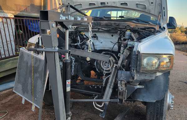 this worked well enough to lift the truck so I could swap out the front springs. this worked well enough to lift the truck so I could swap out the front springs.