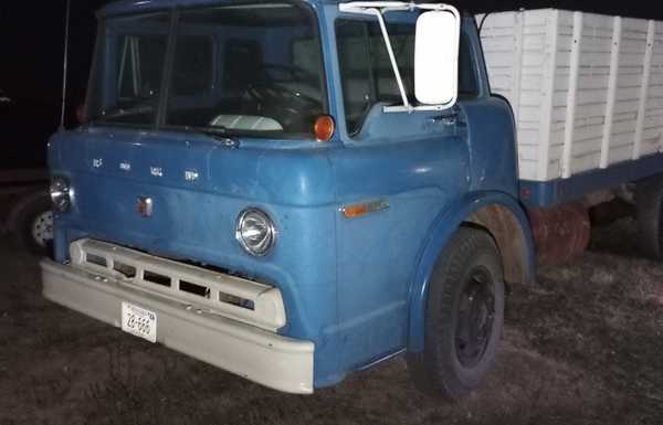 Diesel swap/Service truck, Ford C600 1973