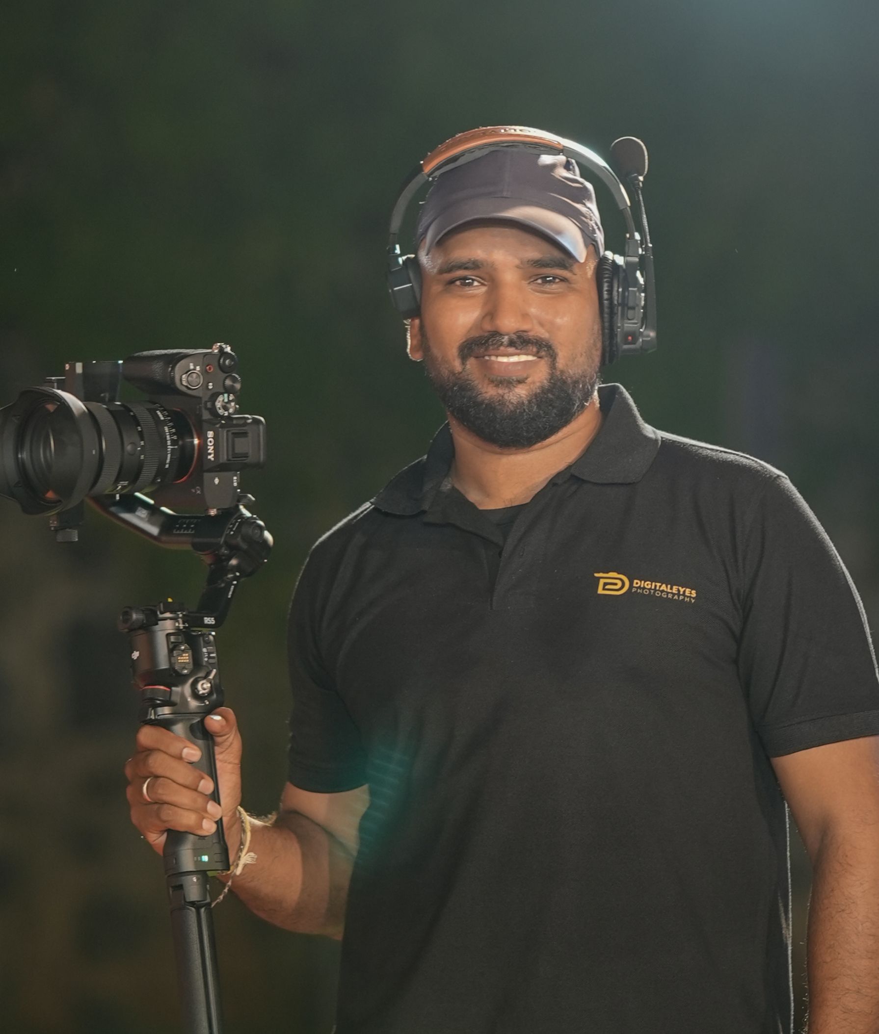Naveen Raja, Founder of DigitalEyes Photography