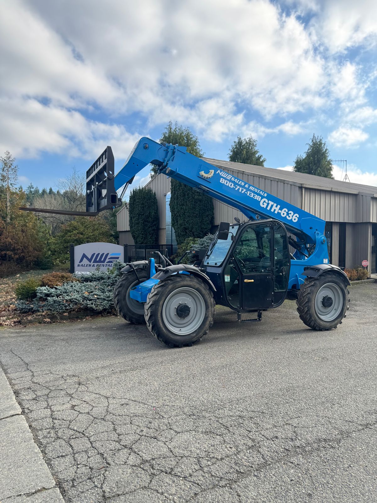 2020 Genie GTH 636