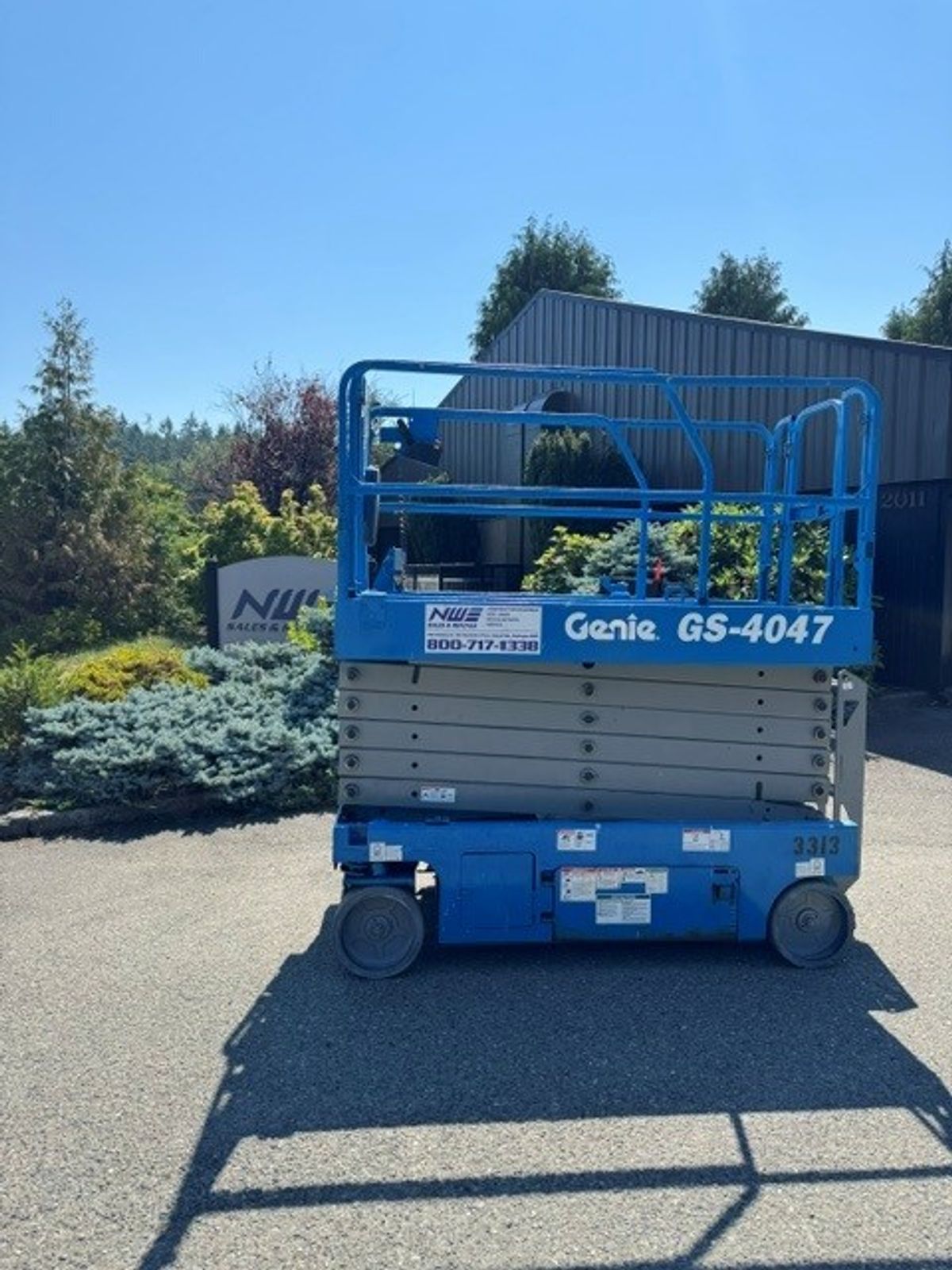 2016 Genie GS4047