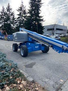 2012 Genie S-65 photo 2