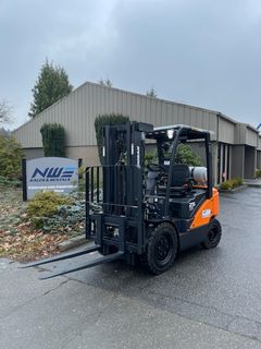 2022 Doosan G25N-7 photo 1