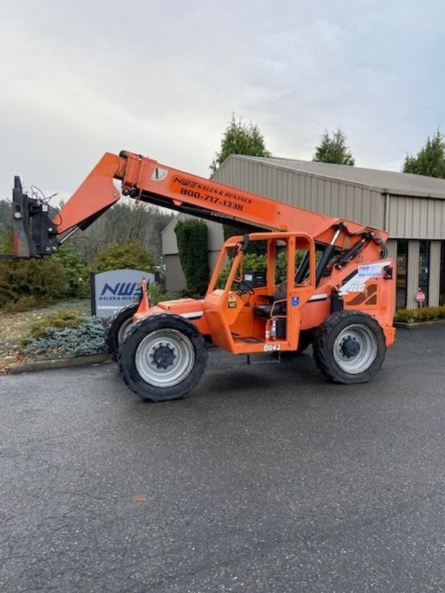 2014 SkyTrak 8042 for sale