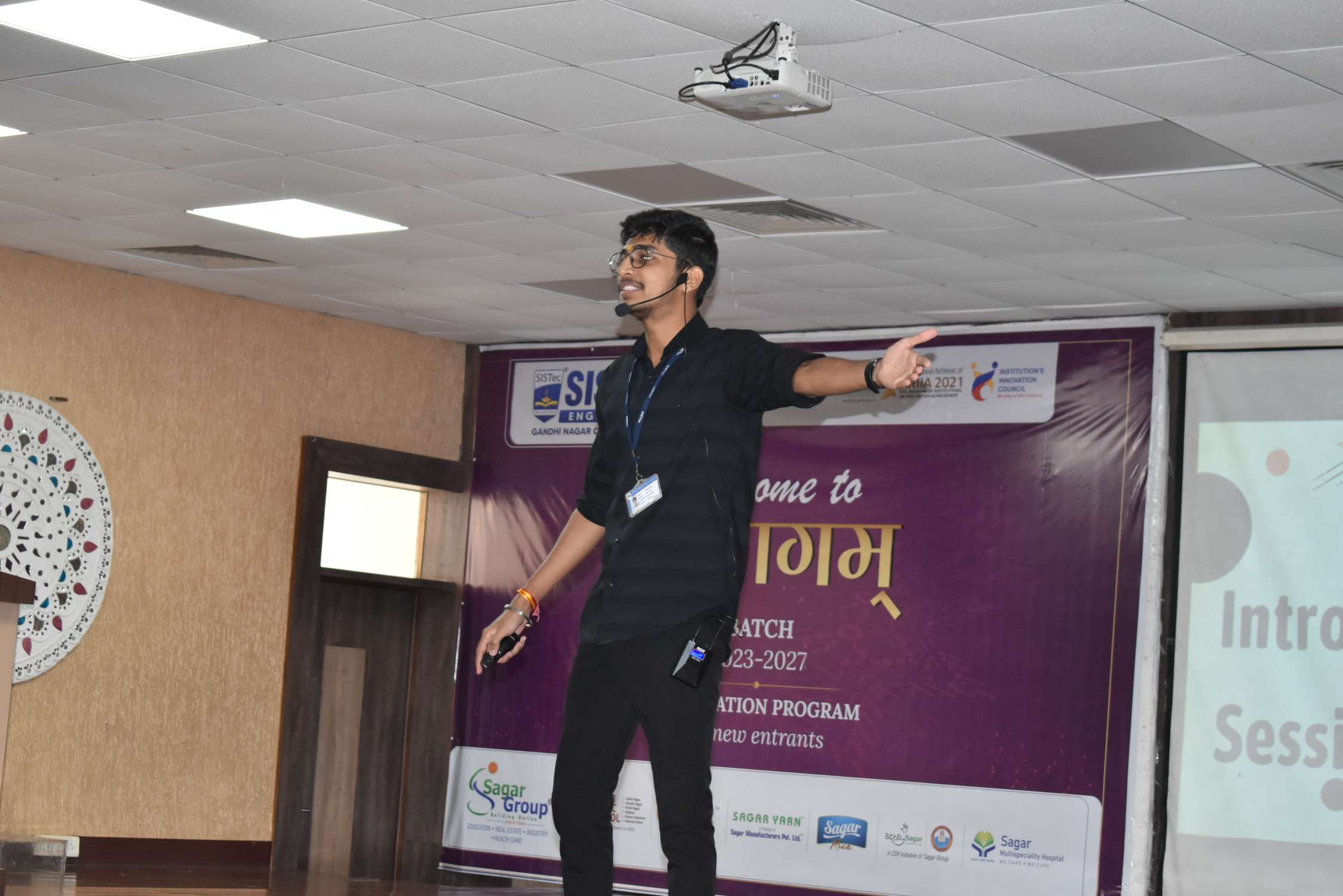 A Session to introduce Technologies - Achievement