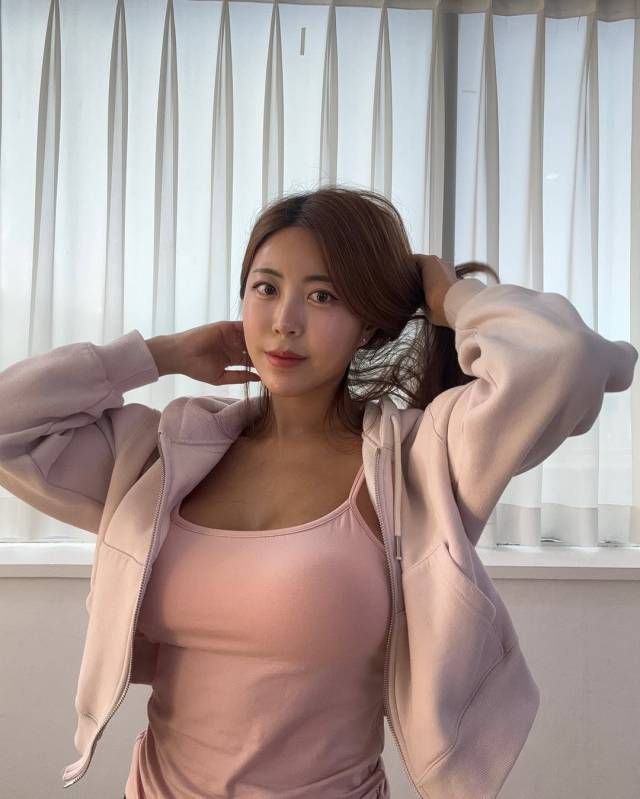 MEGAWIN77 Slot Dana QRIS Resmi Situs Film Semi XNXX Hot