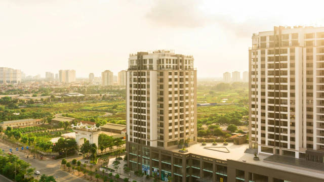 Dubai Marina Skyline