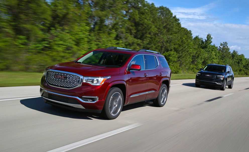 2017 GMC Acadia Denali Gallery (Photo 25 of 56)
