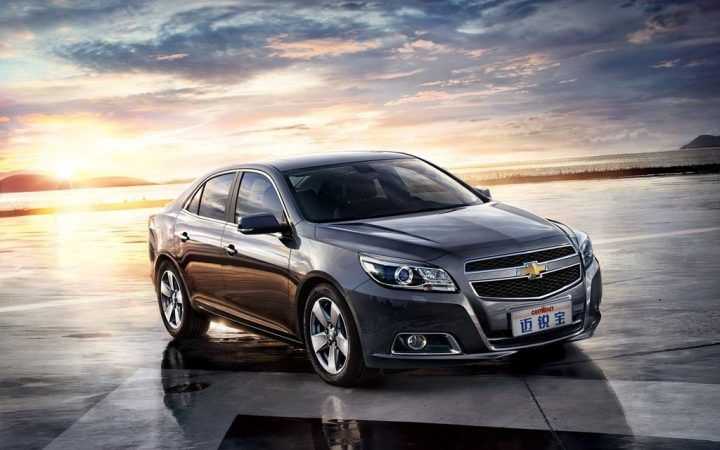 2013 Chevrolet Malibu Review and Price