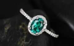 Oval Emerald Engagement Rings