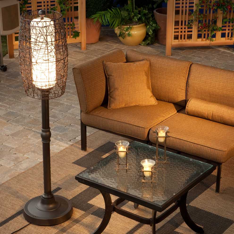 Featured Photo of Outdoor Lawn Lanterns