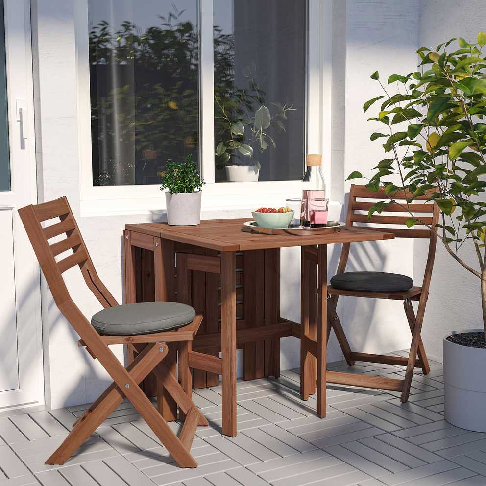 Featured Photo of Natural Stained Wood Outdoor Tables