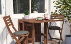 Natural Stained Wood Outdoor Tables