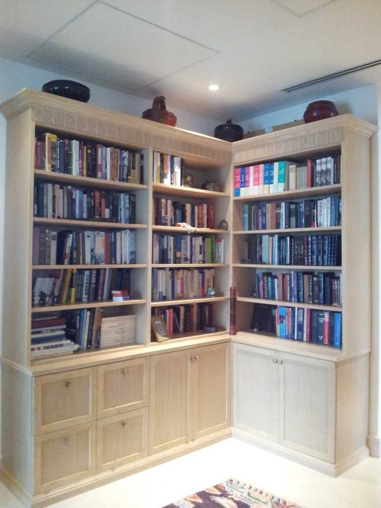 View Gallery of L Shaped Bookcases (Showing 10 of 15 Photos)