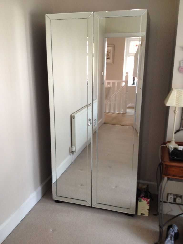 Featured Photo of Double Mirrored Wardrobes