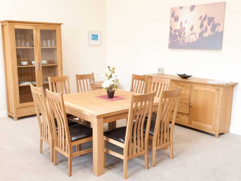 Image Gallery of Oak Dining Tables And 8 Chairs (View 10 of 20 Photos)