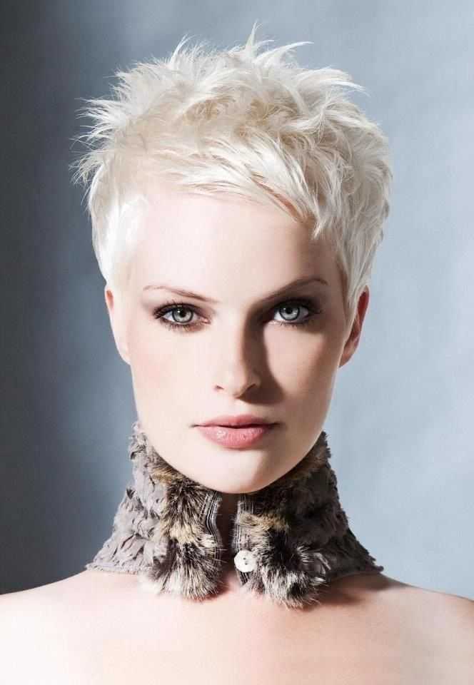 Featured Photo of Funky Short Pixie Haircuts