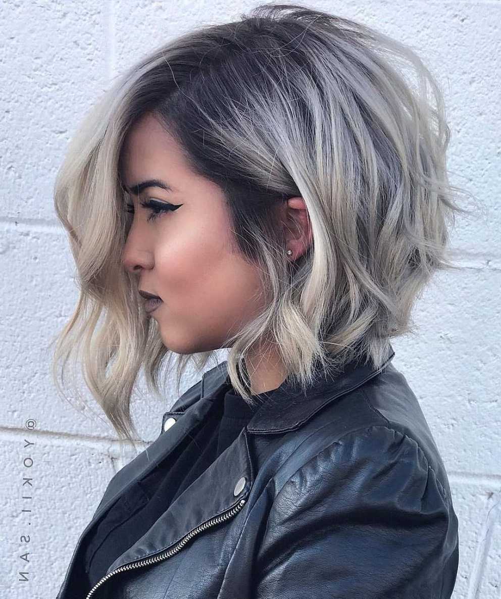Featured Photo of Asymmetrical Grunge Bob Hairstyles