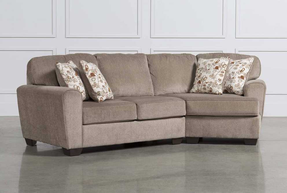Havertys Sectional With Cuddler