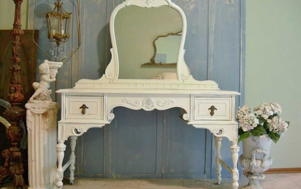 Displaying Photos of Shabby Chic White Distressed Mirrors (View 12 of