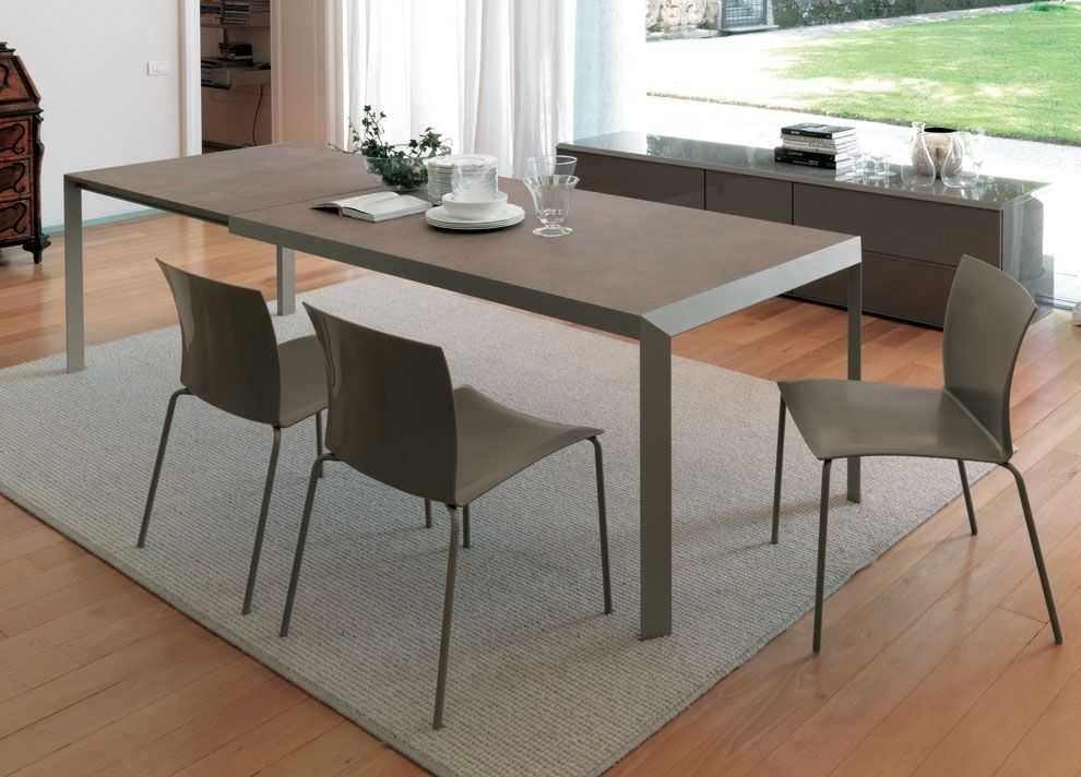 Featured Photo of Contemporary Extending Dining Tables