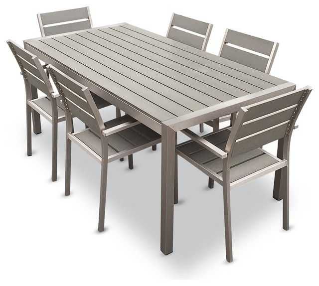 Featured Photo of Outdoor Dining Table And Chairs Sets
