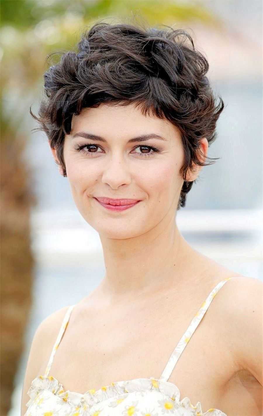 Featured Photo of Curly Short Pixie Hairstyles