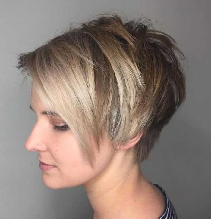 Featured Photo of Choppy Side Parted Pixie Bob Hairstyles