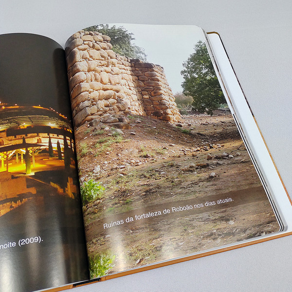 Foto Dicionário Bíblico Ilustrado Geográfica
