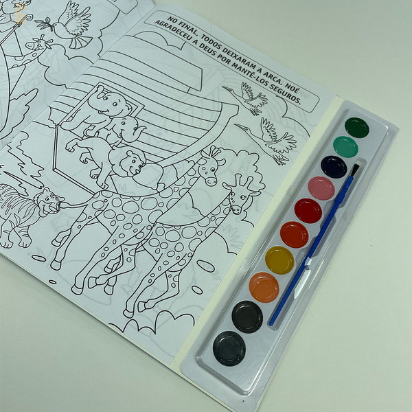 Livro de desenhos para colorir, muitos personagens que as crianças amam