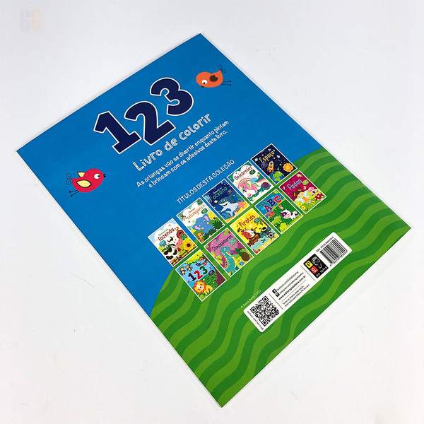 Foto Livro Infantil para colorir + adesivos | Idade 3+