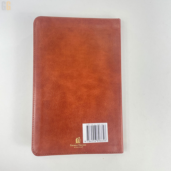 Foto Bíblia Sagrada NVI Slim | Capa Luxo Marrom