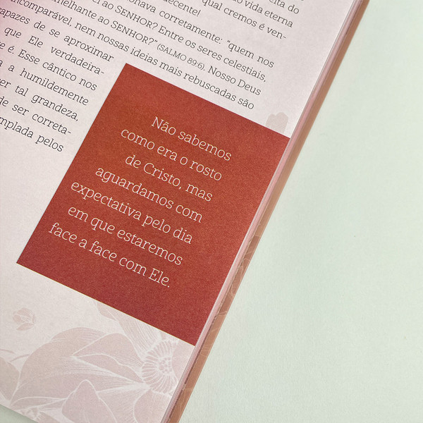 Foto Louvores Eternos - Mara Lima | 52 Devocionais