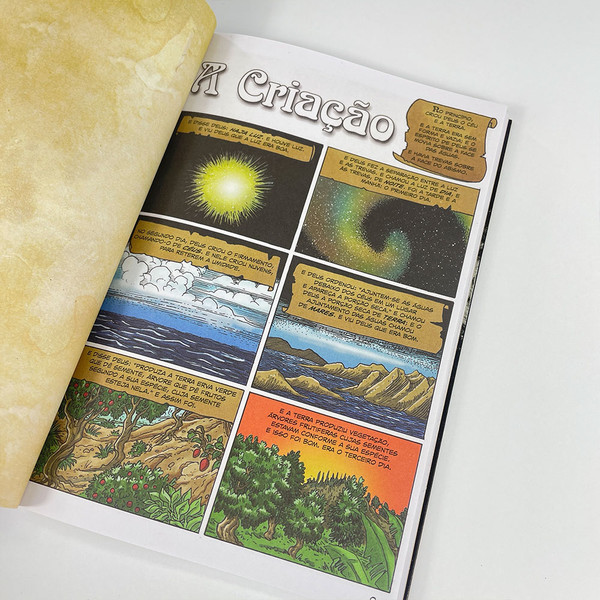 Foto Bíblia em Quadrinhos (Antigo e Novo Testamento)