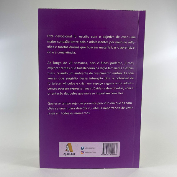 Foto Devocional para Adolescentes | Renata Martins