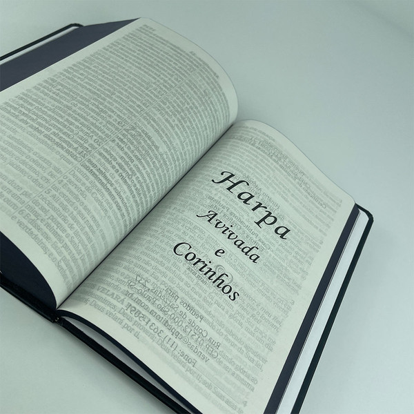 Foto Bíblia ARC | Letra Hipergigante | Harpa e Corinhos | Capa Dura - Leão Rei Dos Reis