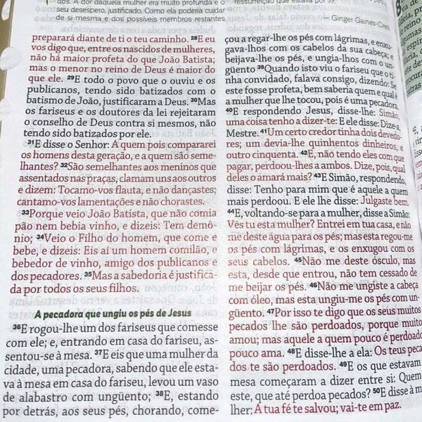 Foto Bíblia De Estudo Da Mulher De Deus RC Letra Grande Com Harpa Pentecostal Branca