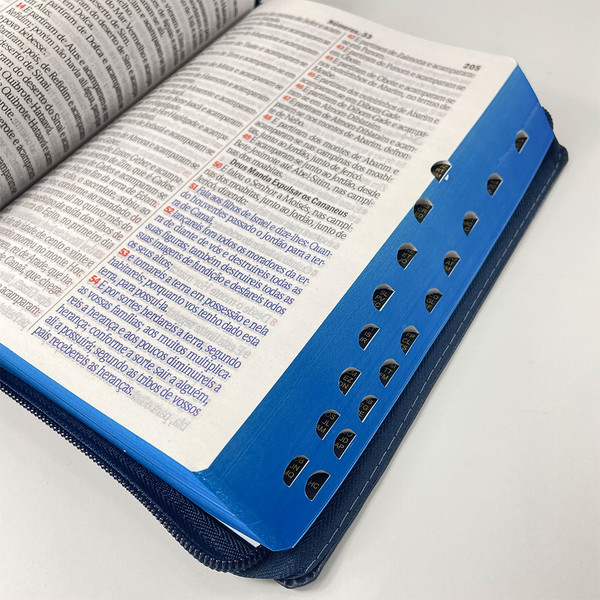 Foto Bíblia Sagrada Letra Hipergigante RC Harpa E Corinhos Capa Zíper Azul