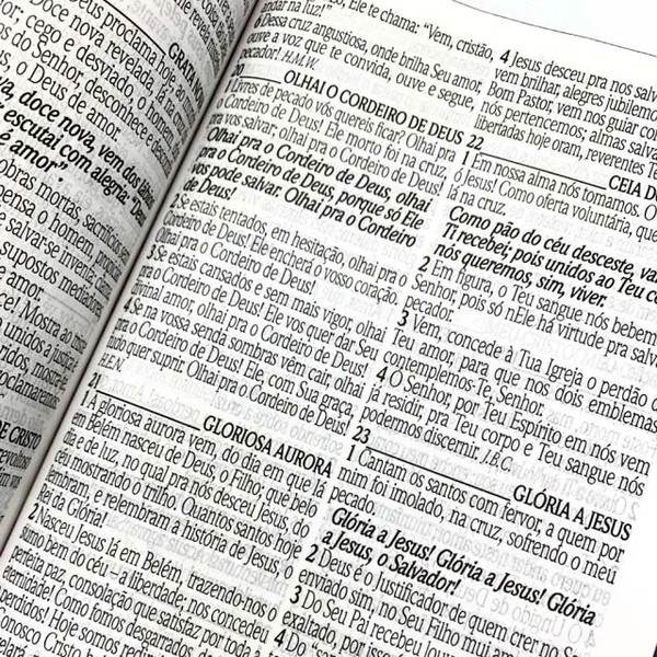 Foto Bíblia Sagrada Letra Jumbo RC Harpa E Corinhos Grande Capa Dura Leão Dourado